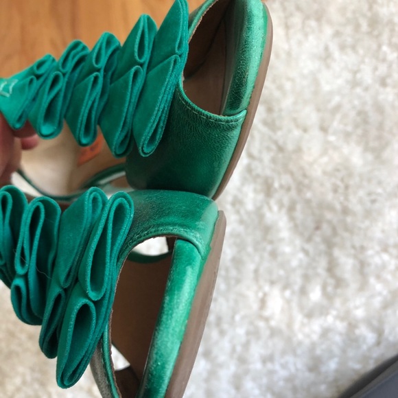 Miz Mooz Green Leather Peep Toe Mary Jane sz 7.5 - Picture 4 of 7
